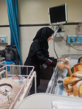 عیادت و تجلیل از مادران تازه فارغ شده